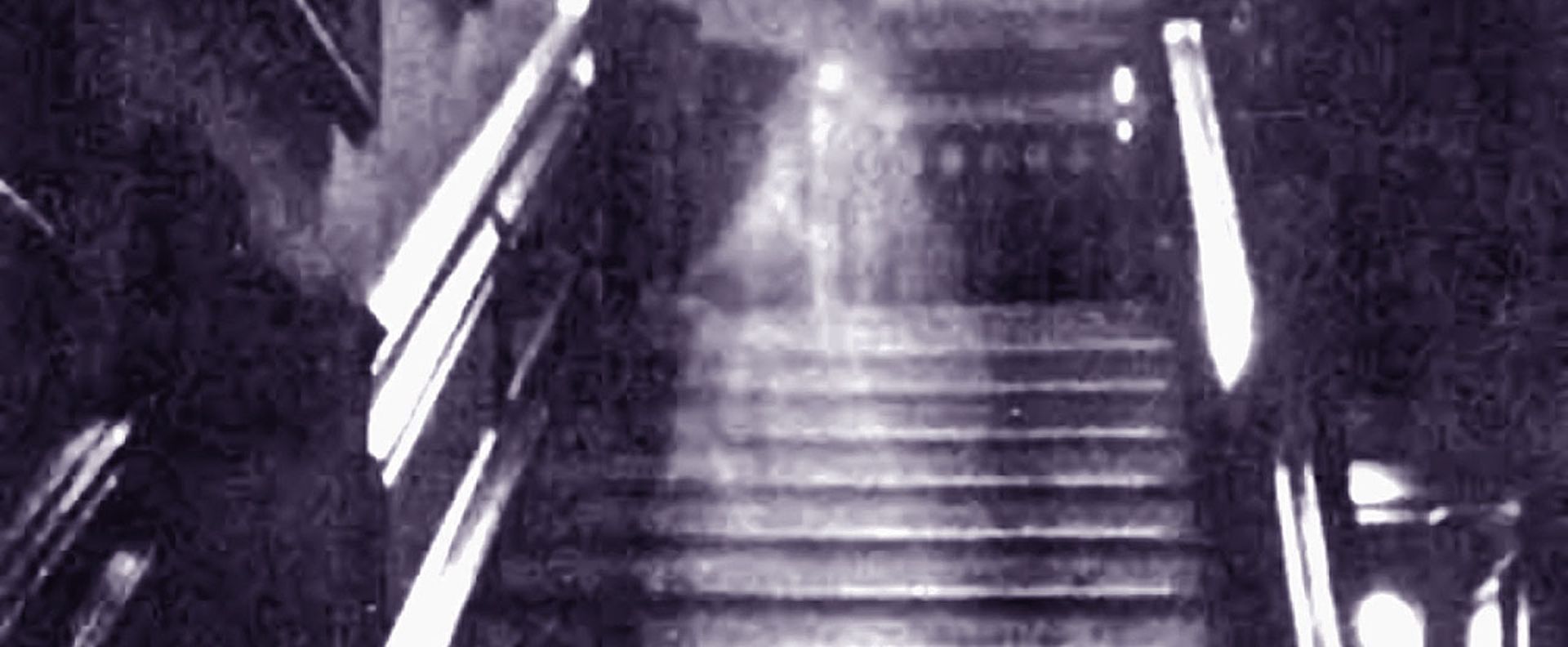 The Brown Lady of Raynham Hall: Unraveling the Astonishing Ghostly Tale ...